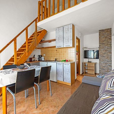 Apartments Mijic Medulin Eksteriør billede
